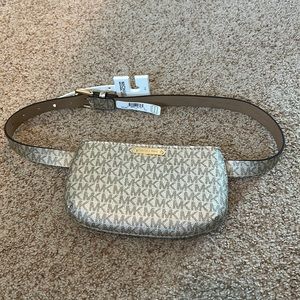 NET Michael Kors Fanny pack / shoulder bag